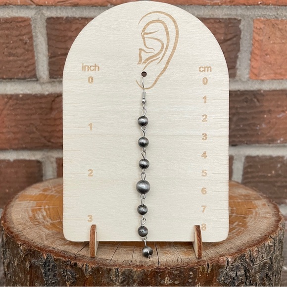 Navajo Style Pearl Spaced Bead Dangle Earrings - Picture 2 of 2